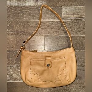 Stone Mountain Tan Leather Shoulder Bag Adjustable Strap w/ Silver Hardware